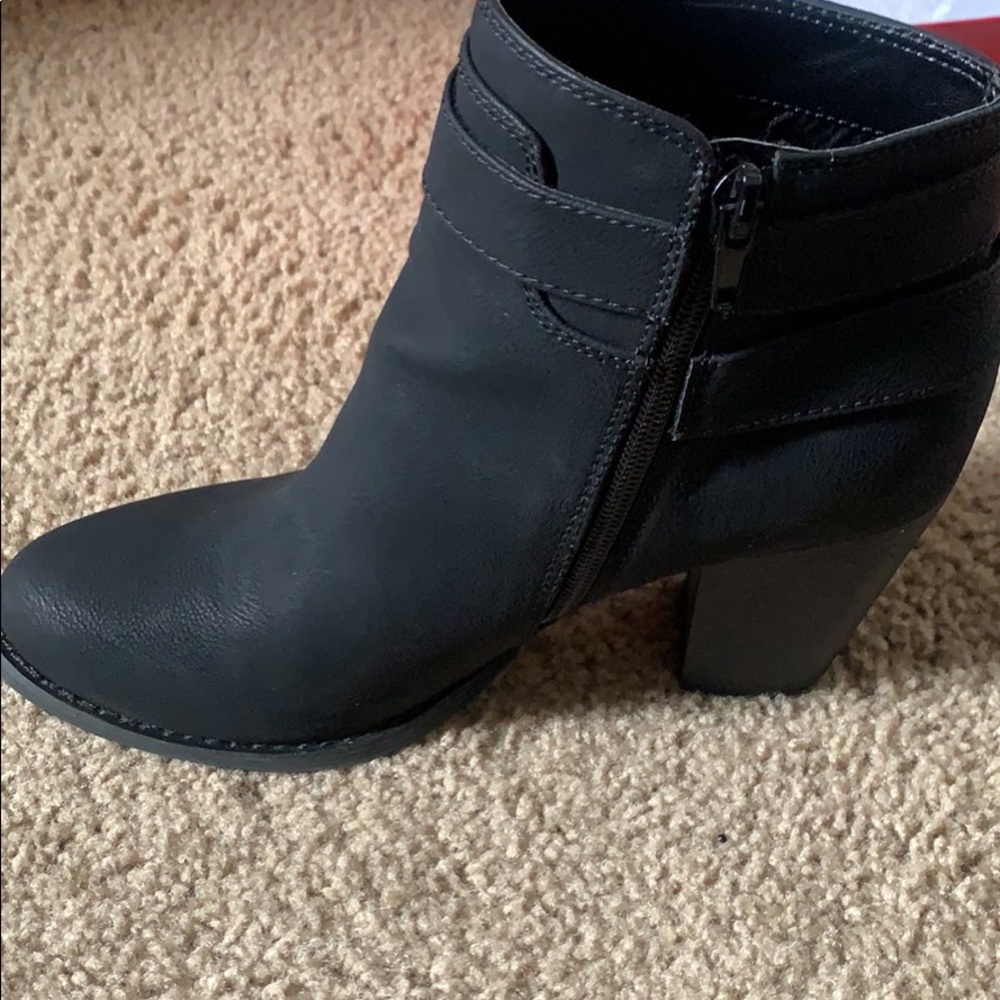 Guess shoes